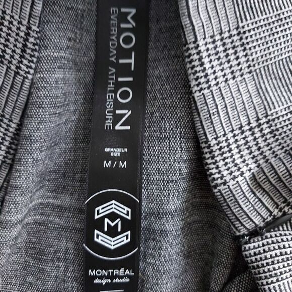 MOTION ATHLETIC SKIRT  - Picture 3 of 4